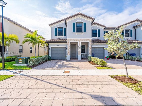 4th image of 25128 SW 113th Pl Unit 25128