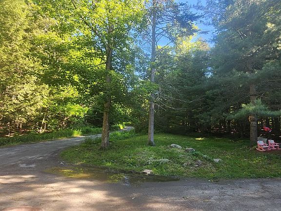 4th image of 343 Haystack Road