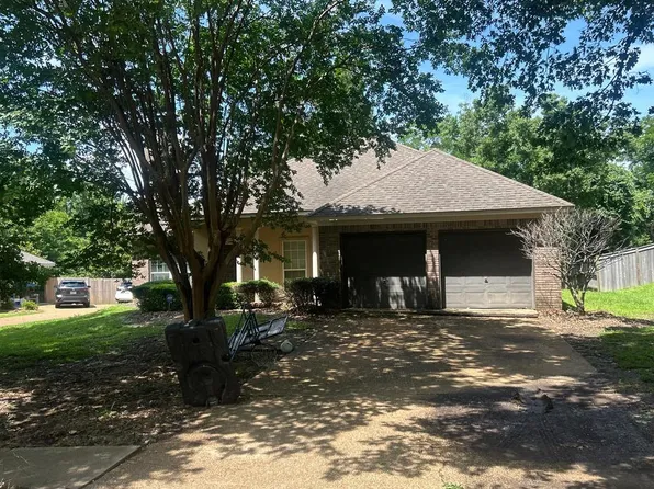 512 Spring Hill Dr, Madison, MS 39110