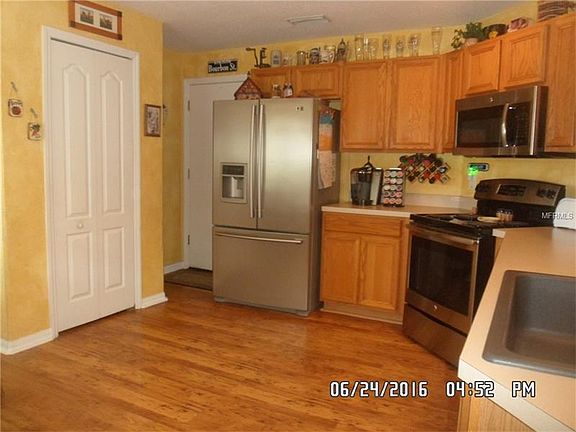 3rd image of 2692 Pine Glen Ct