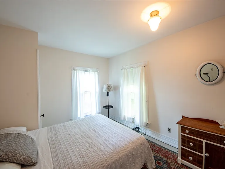 35 Cherry St — Photo 12