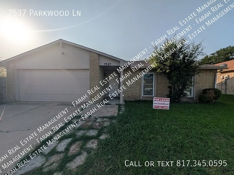 7537 Parkwood Ln — Photo 1