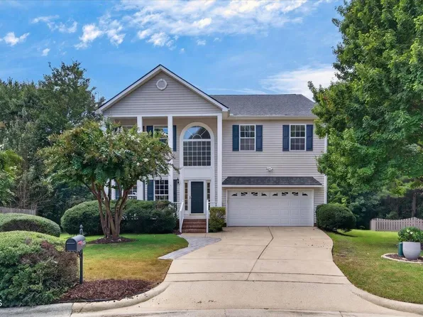 2405 Brasstown Ln, Apex, NC 27502