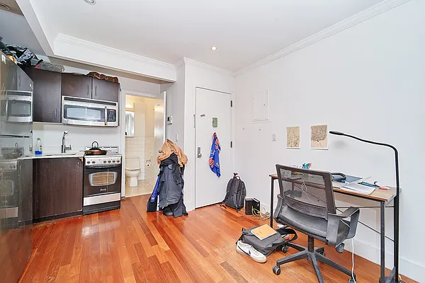 Rented by Living New York | media 1