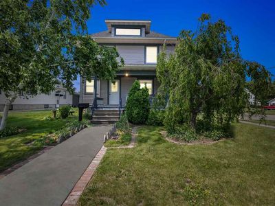 116 E 7th St, Tipton, IA, 52772