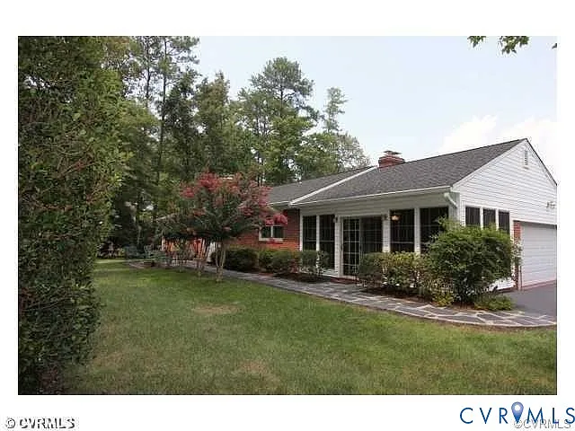 Building Photo - 13031 Fairway Ln