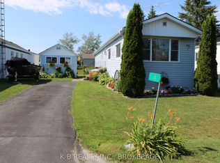4 Cedar St W, Greater Napanee, ON K7R0E8