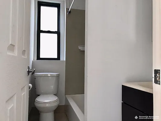 Rented by Sovereign Associates | media 21