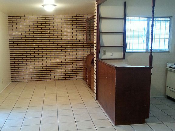 Spacious Dining Room