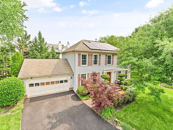 4th image of 12810 Mill Meadow Ct