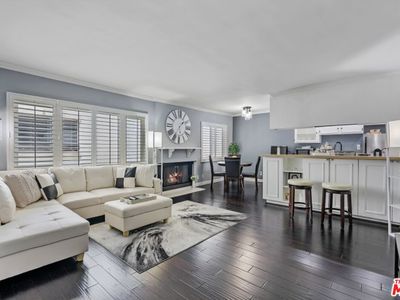 11639 Chenault St APT 404, Los Angeles, CA, 90049
