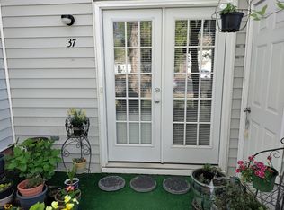 37 Riverwalk Ter #37, Durham, NC 27704