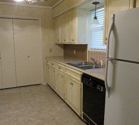 5th image of 119 Stephanie Dr