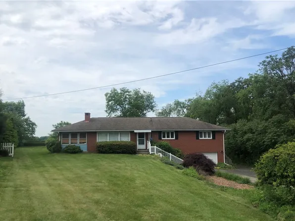 185 Kruest Dr, Freedom, PA 15042