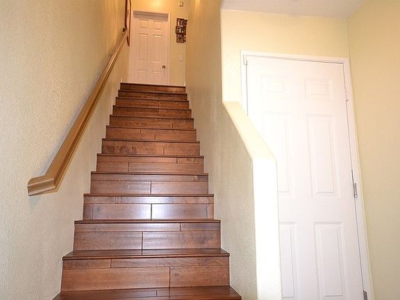 5th image of 16935 Laurel Hill Ln Unit 182