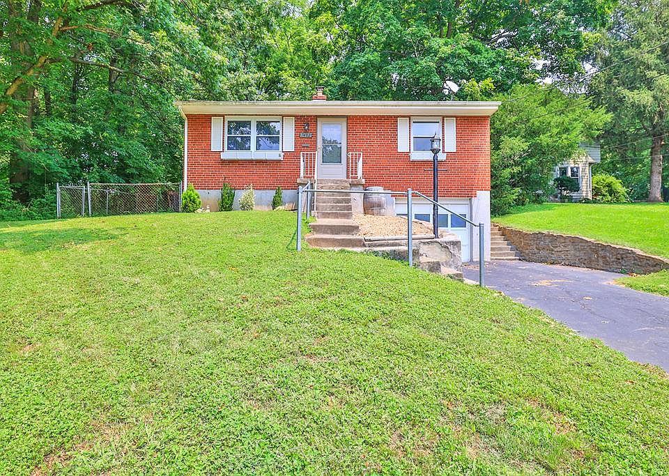 1st image of 7482 Gracely Dr