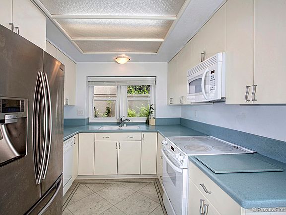 5th image of 15913 Avenida Villaha Unit 43