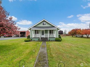 944 Willapa Rd, Raymond, WA 98577