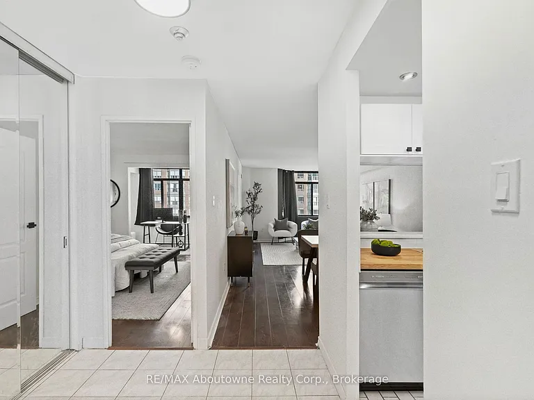 300 Webb Dr #1108 — Photo 2