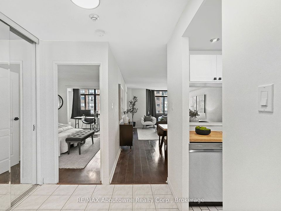 1st image of 300 Webb Dr #1108