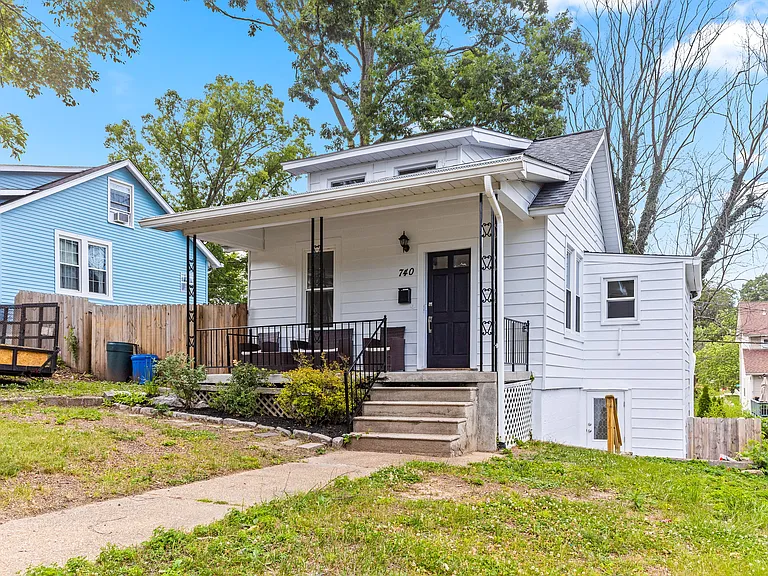740 Overbrook Rd — Photo 29