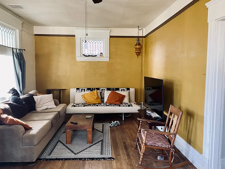 1025 N Church St — Photo 8