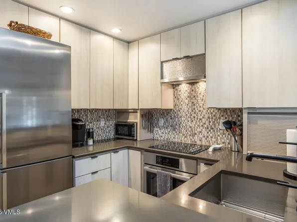 1552 Matterhorn Cir APT 9, Vail, CO 81657