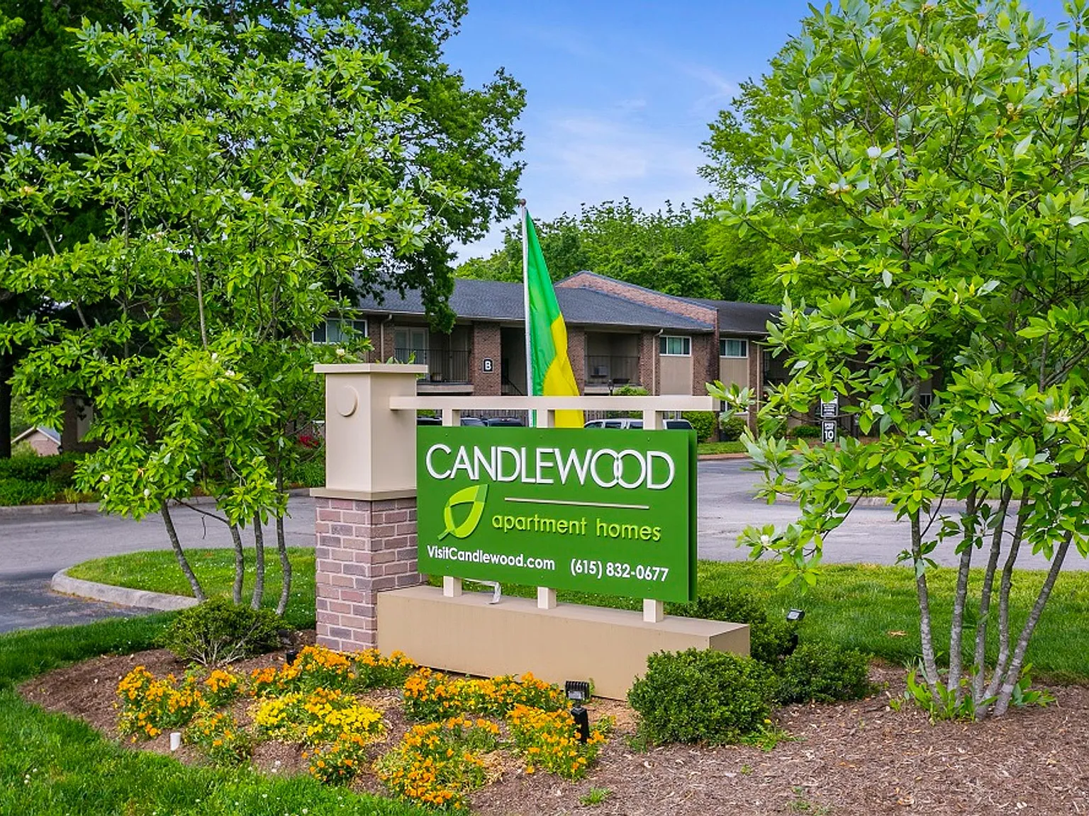 Candlewood — Photo 1