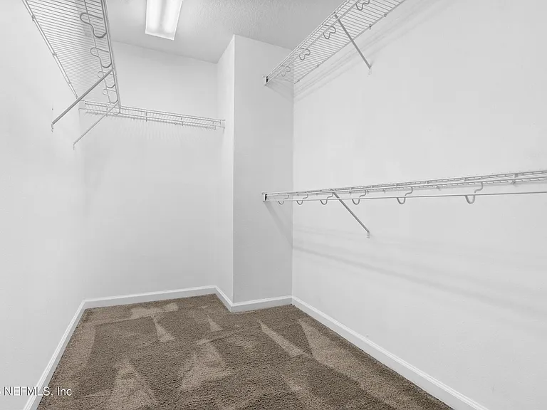 3897 Lionheart Dr — Photo 20