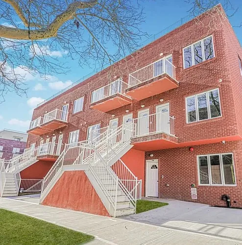 154 Bay 29th St #3 Photo 1