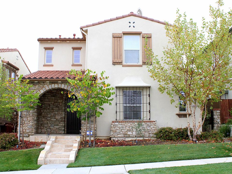 1st image of 3325 Villa Contessa Ct