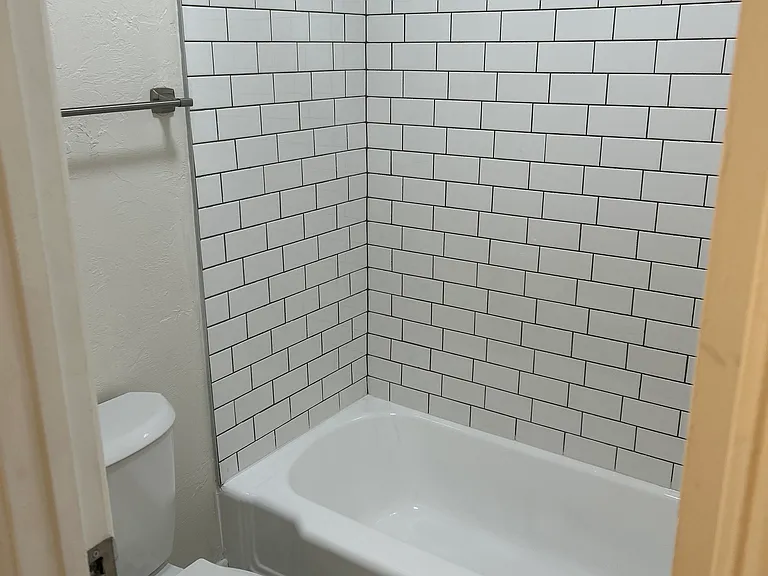 833 E Ellsworth Ave #203 — Photo 8