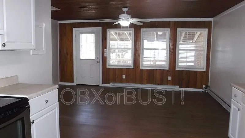 1 bed, 1.0 bath, 650 sqft, $1,474 — Photo 3
