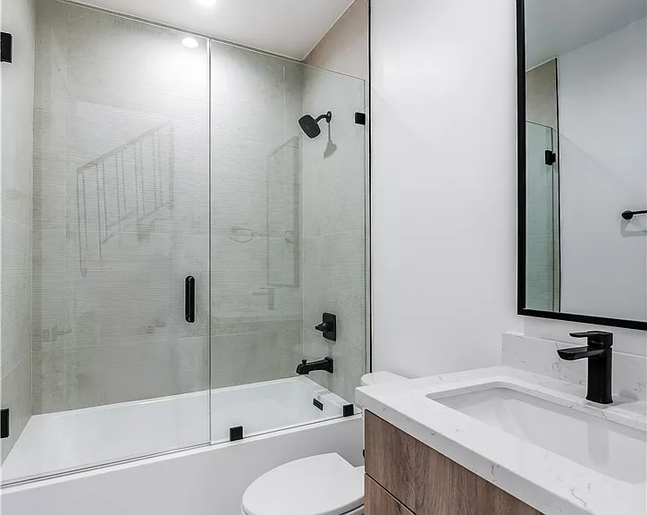 5044 Laurel Canyon Blvd — Photo 15