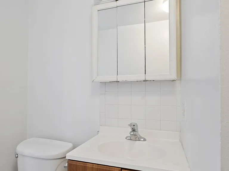 4143 Ridge Ave #3 — Photo 10