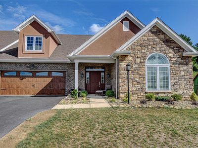 692 Elliot Ln, North Huntingdon, PA, 15642