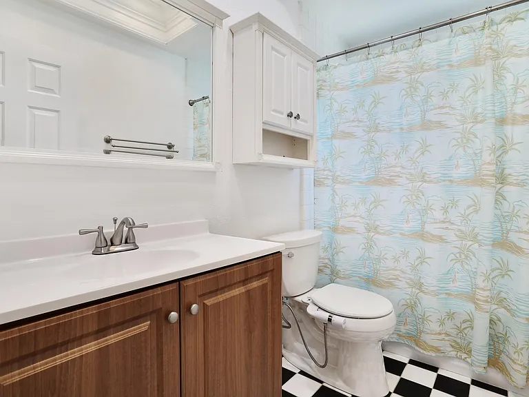 3209 Warwick Rd — Photo 18