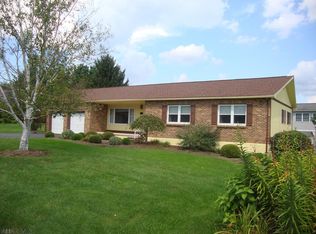 902 Mariana Cir, Duncansville, PA 16635