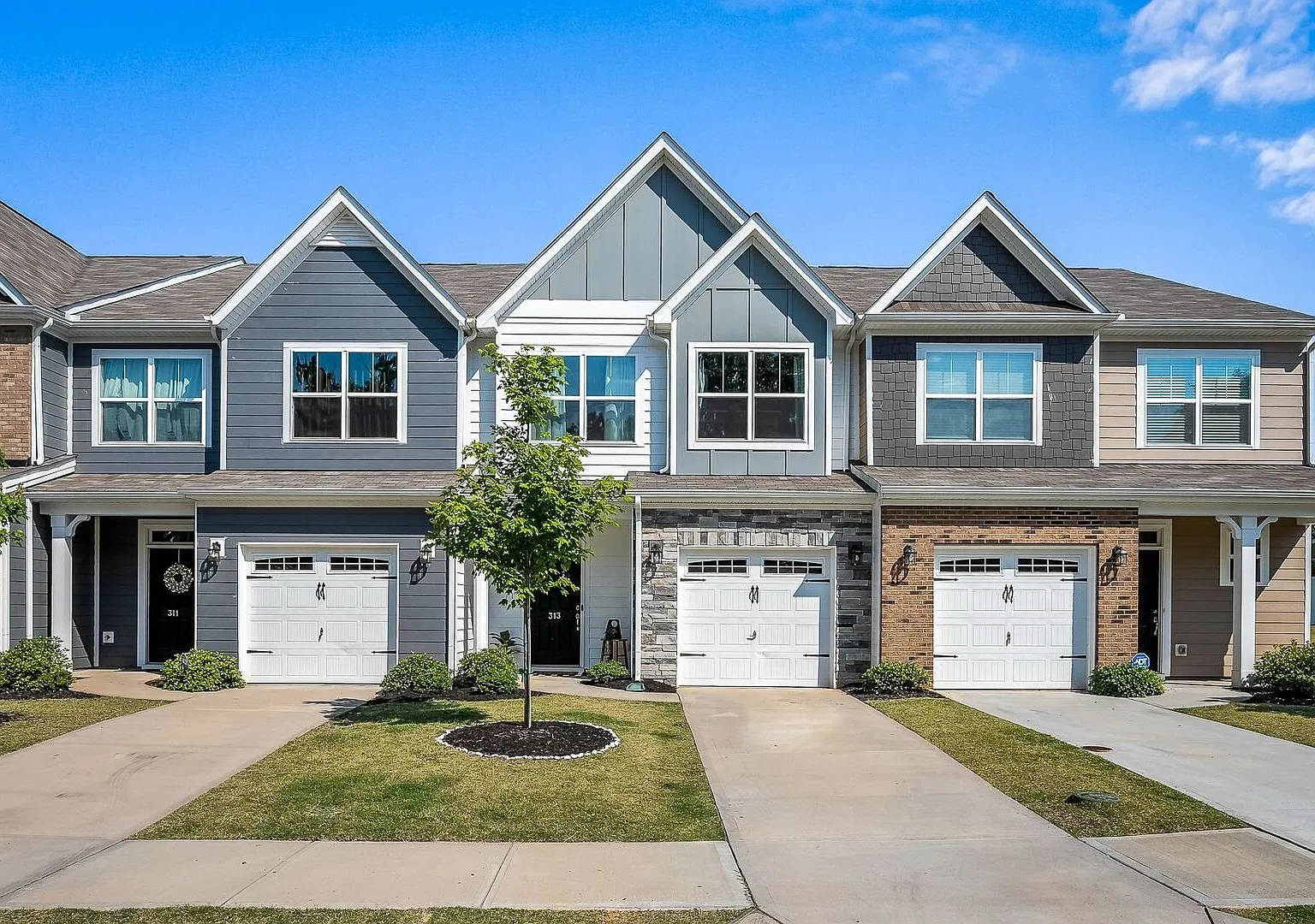 Fantastic Location & Price — Photo 1