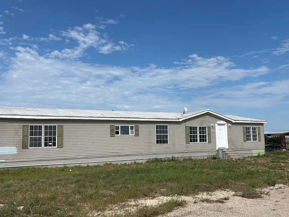3957 FM 2331