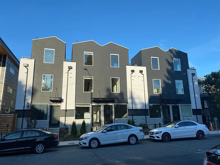 5240 Brooklyn Ave NE #C — Photo 1