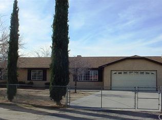 10598 Redwood Ave, Hesperia, CA 92345