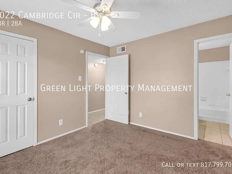 8022 Cambridge Cir #B — Photo 14