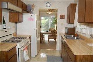 4th image of 2142 Almond Ln