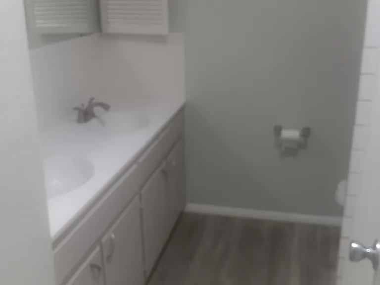 2851 Lake Valley Ave — Photo 10