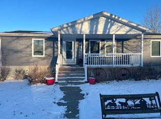 550 7th St, Adams, NE 68301