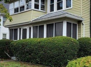 61 Woodlawn St #2, Springfield, MA 01108