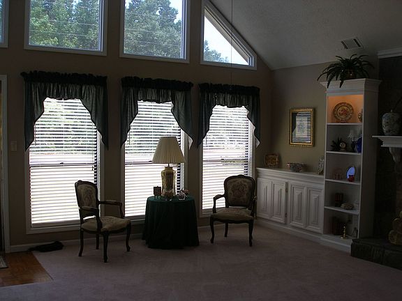 Living Room w/Cathedral Ceilings