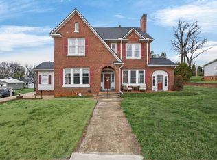 906 College Dr, Gaffney, SC 29340