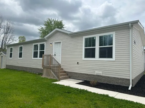 3535 Winsford Drive Site 411, Jackson, MI 49201
